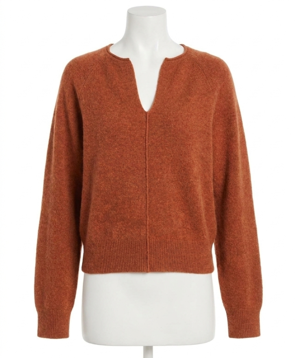 NEW LILLA P split neck raglan pullover in chutney